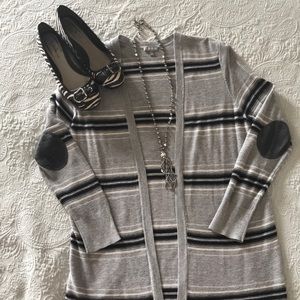 🚫SOLD🚫 Talbots gray stripes open sweater size MP